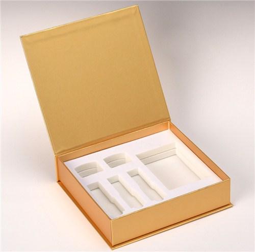 东南亚三层式化妆品礼品盒